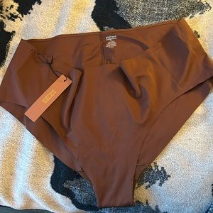 girlfriend collective (5xl) brown underwear